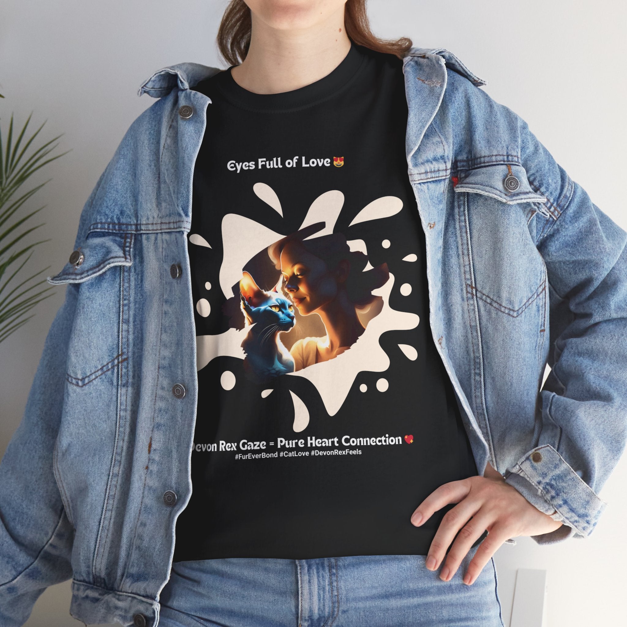 Women's - Devon Rex: Eyes Full of Love T-Shirt