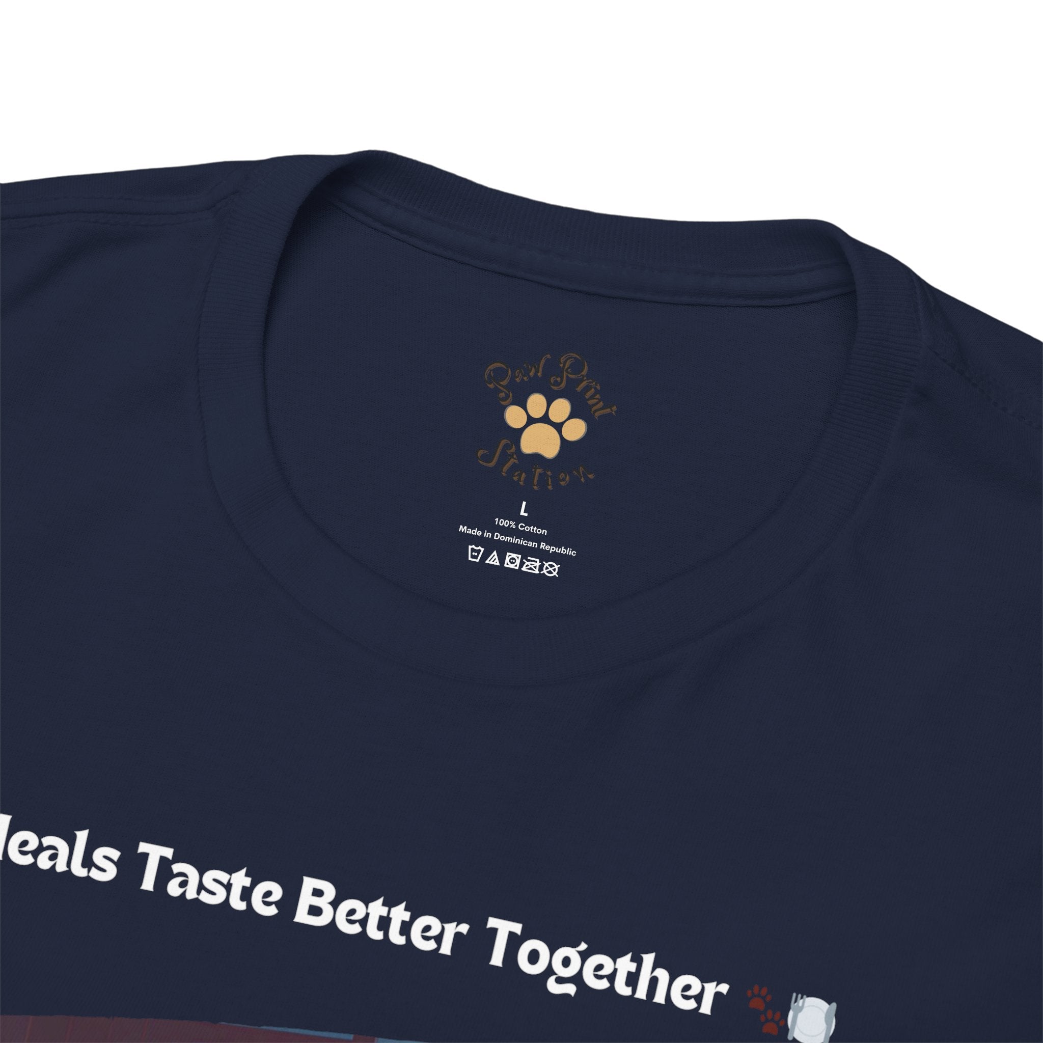 Women’s “Meals Taste Better Together” Maine Coon T‑Shirt – Meal Buddy Cat Gift