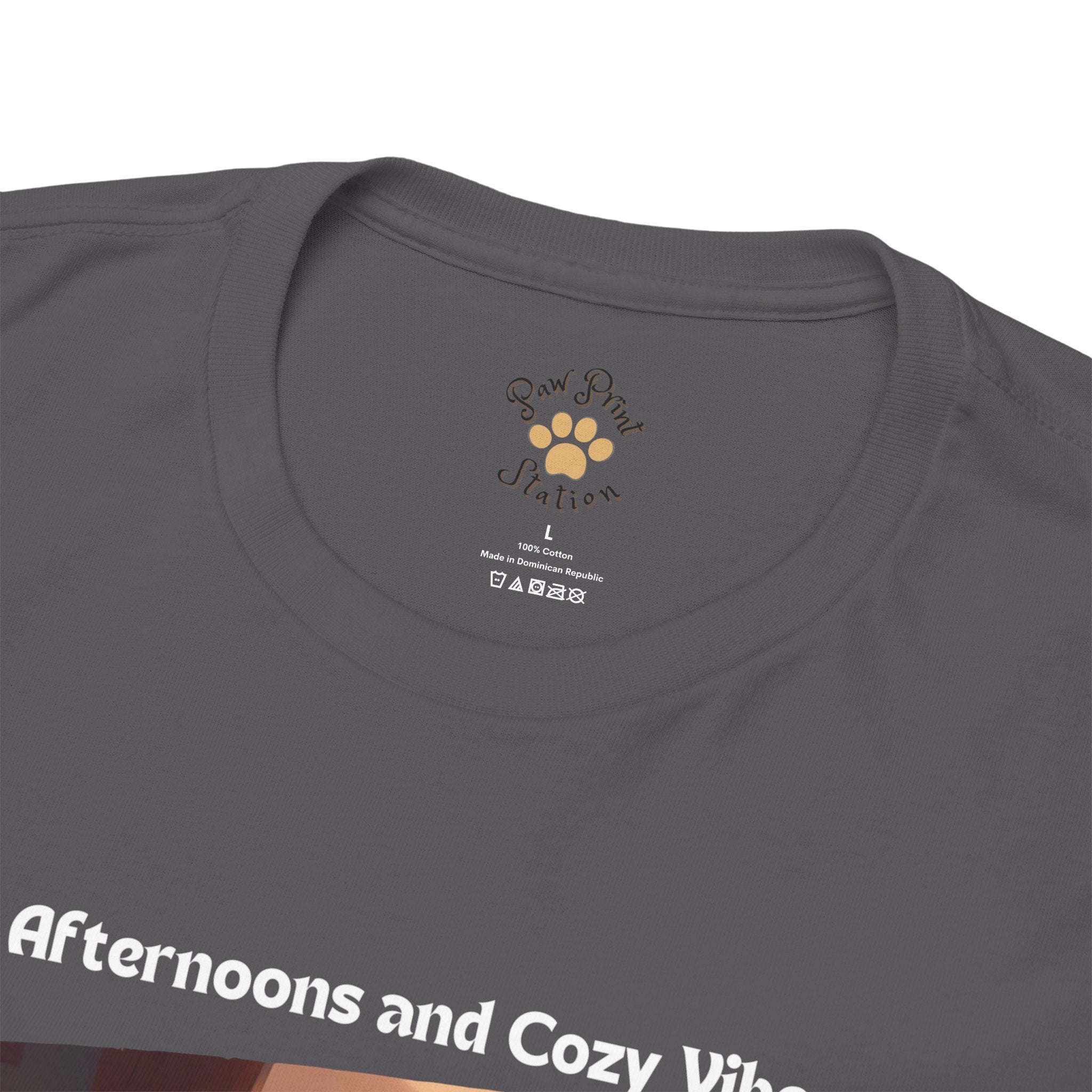 Unisex - Lazy Afternoons and Cozy Vibes: Shiba Inu Chill T-Shirt