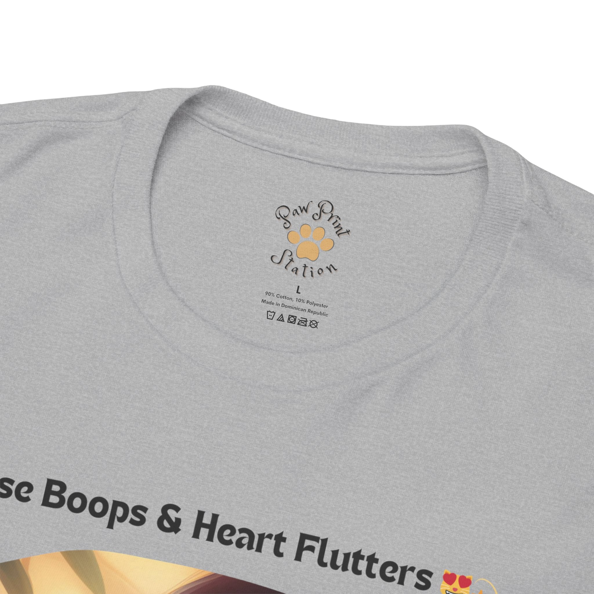 Women’s “Nose Boops & Heart Flutters” Exotic Shorthair T‑Shirt – Sweet Cat Mom Gift