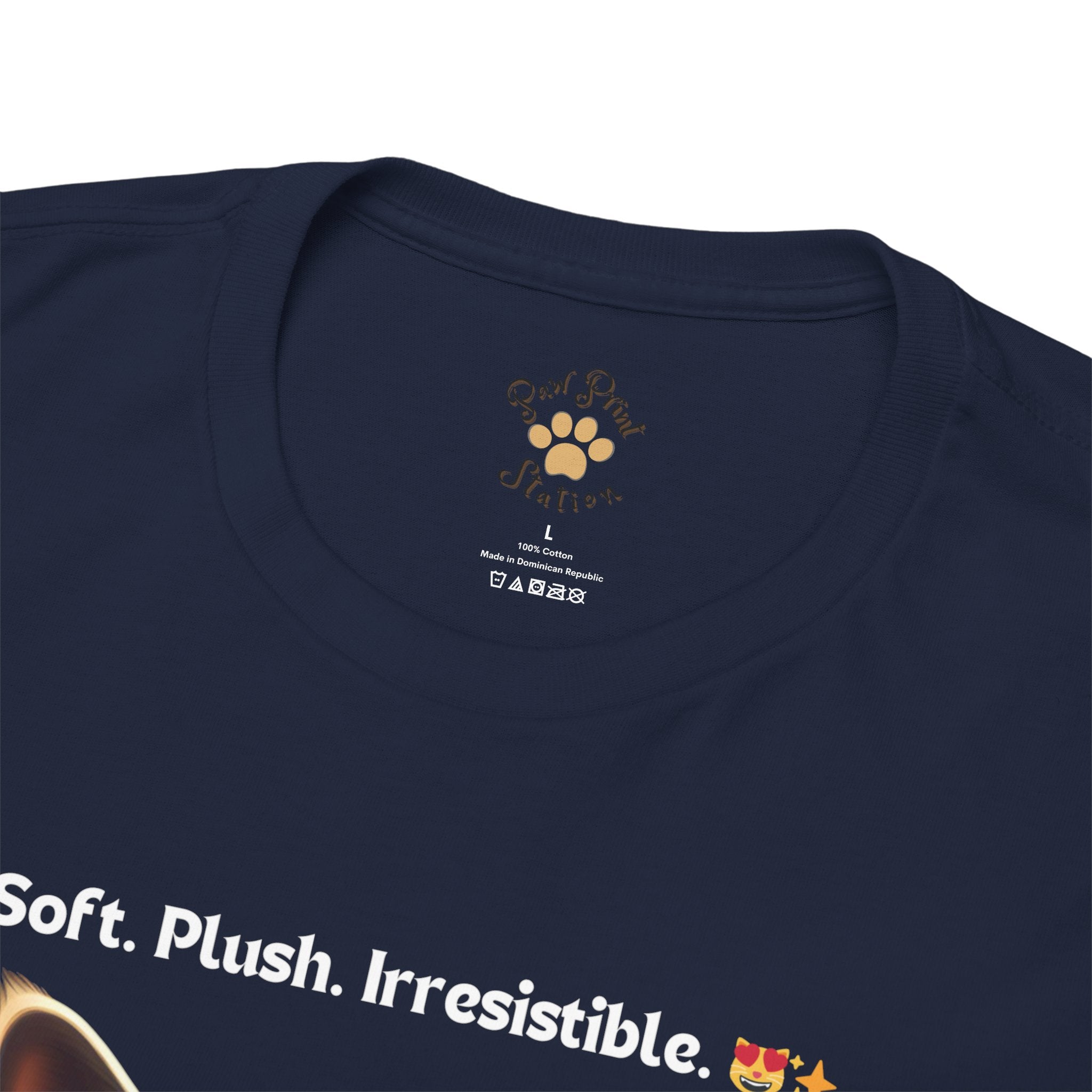 Unisex - Plush Perfection: British Shorthair Cuddles T-Shirt
