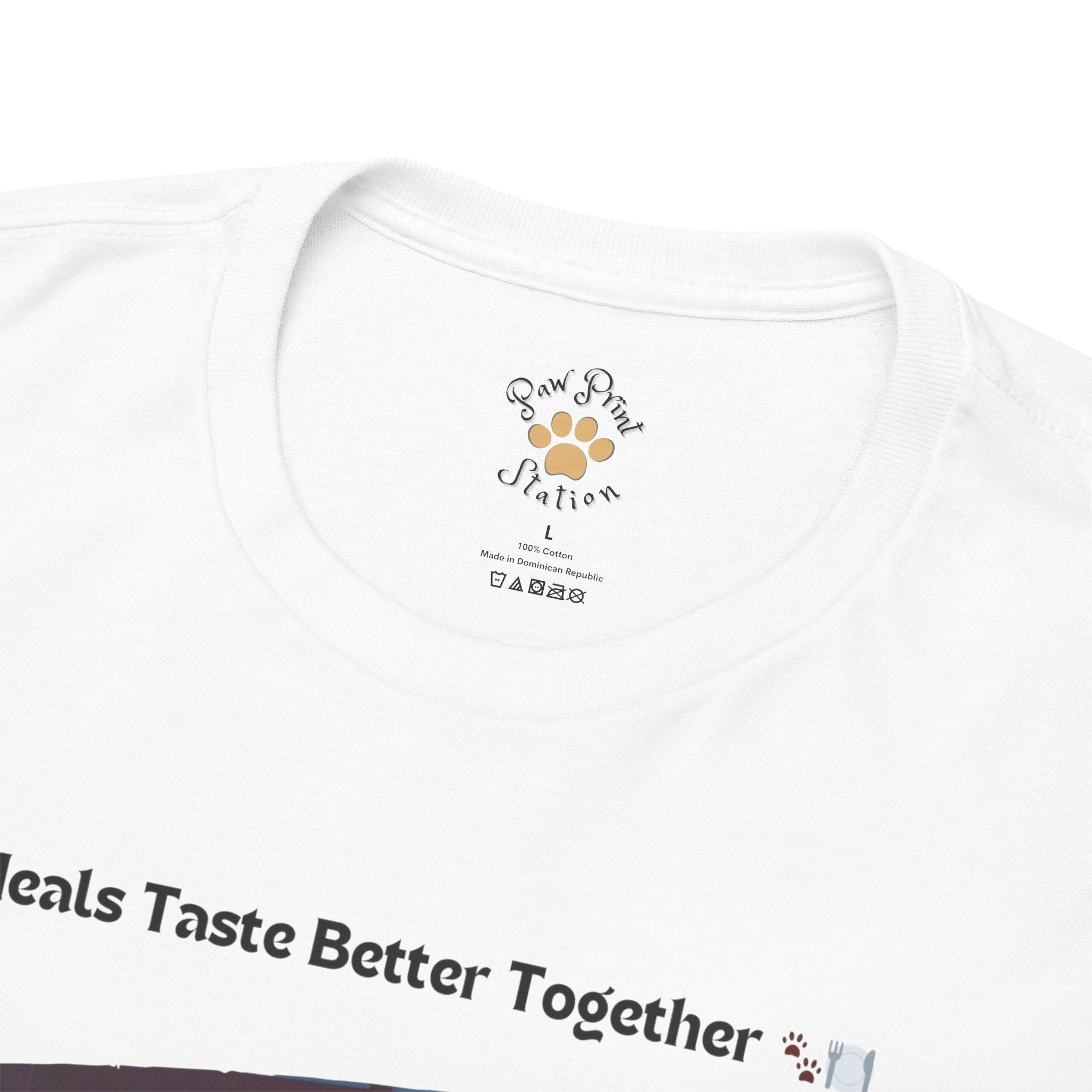 Women’s “Meals Taste Better Together” Maine Coon T‑Shirt – Meal Buddy Cat Gift
