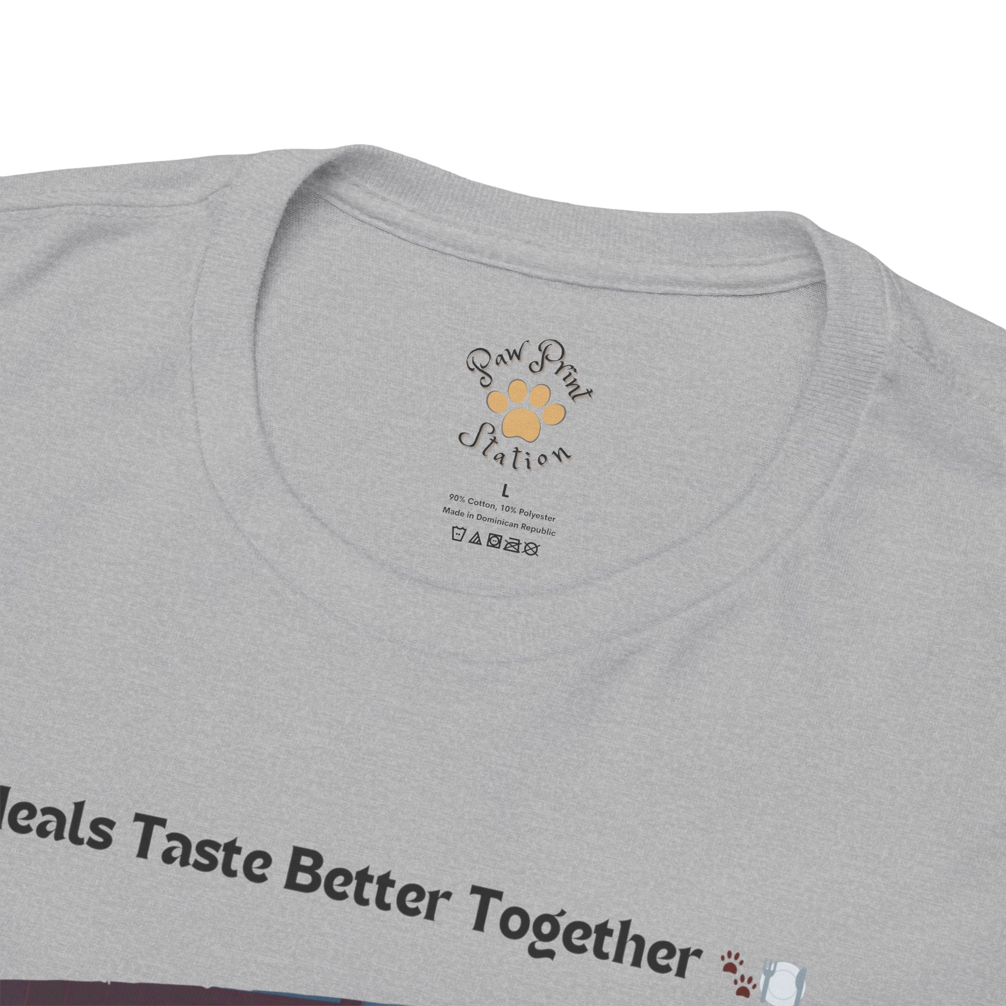 Women’s “Meals Taste Better Together” Maine Coon T‑Shirt – Meal Buddy Cat Gift