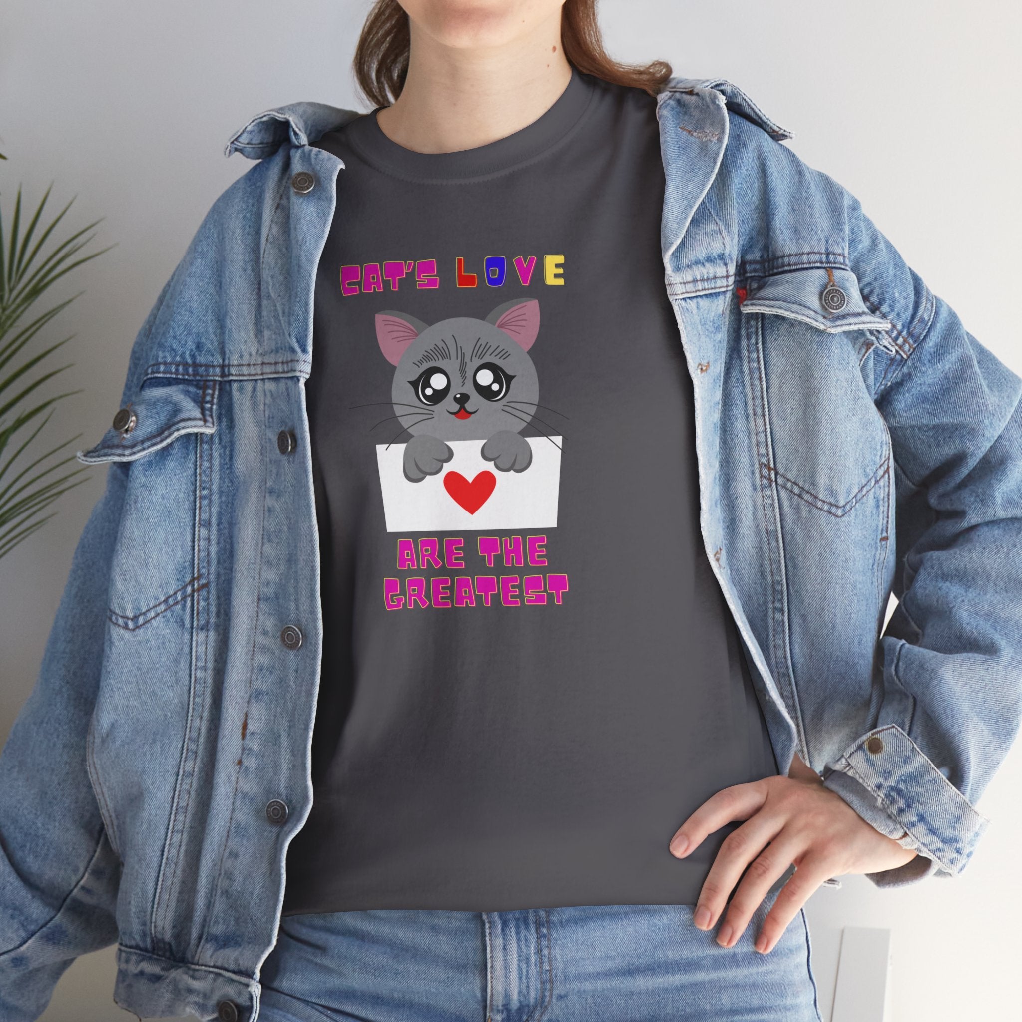 Unisex - Cat's Love is Greatest T-Shirt