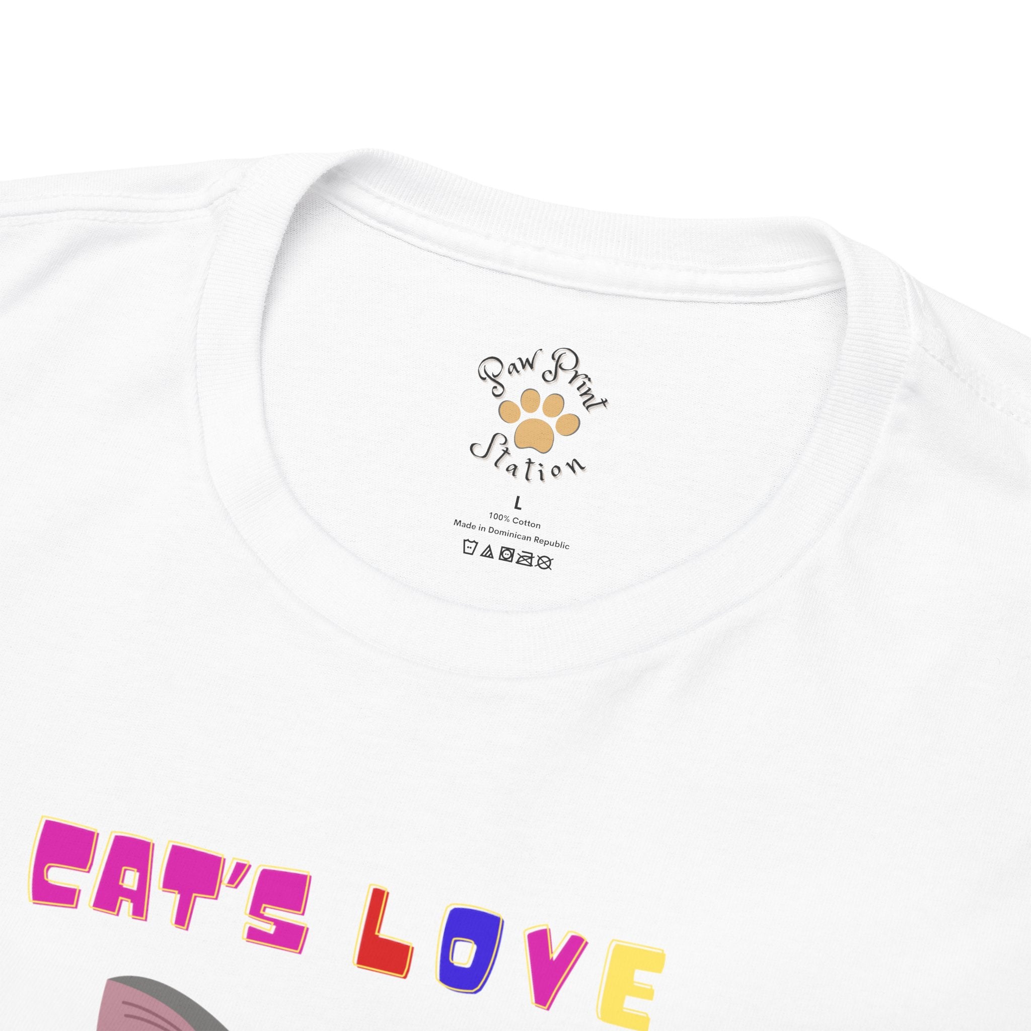 Unisex - Cat's Love is Greatest T-Shirt