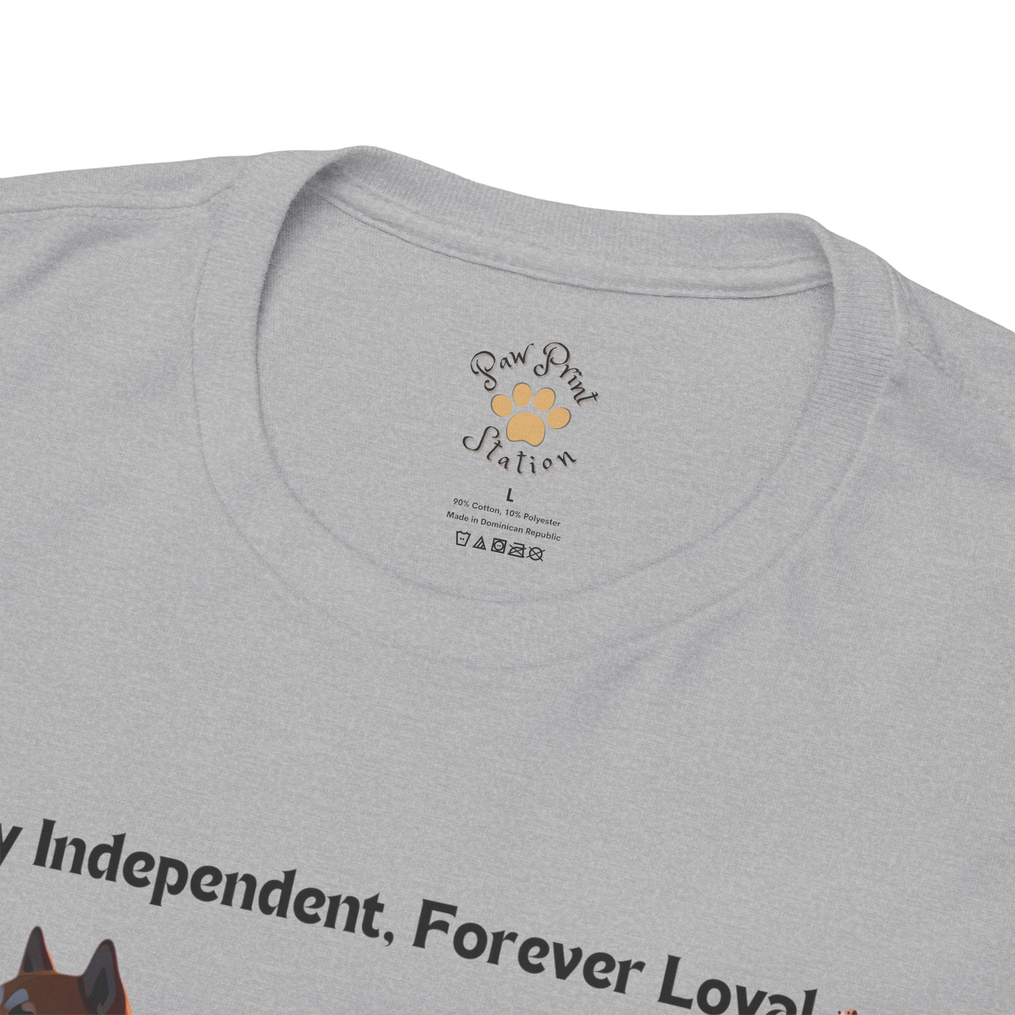 Unisex - Forever Loyal, Forever Shiba T-Shirt