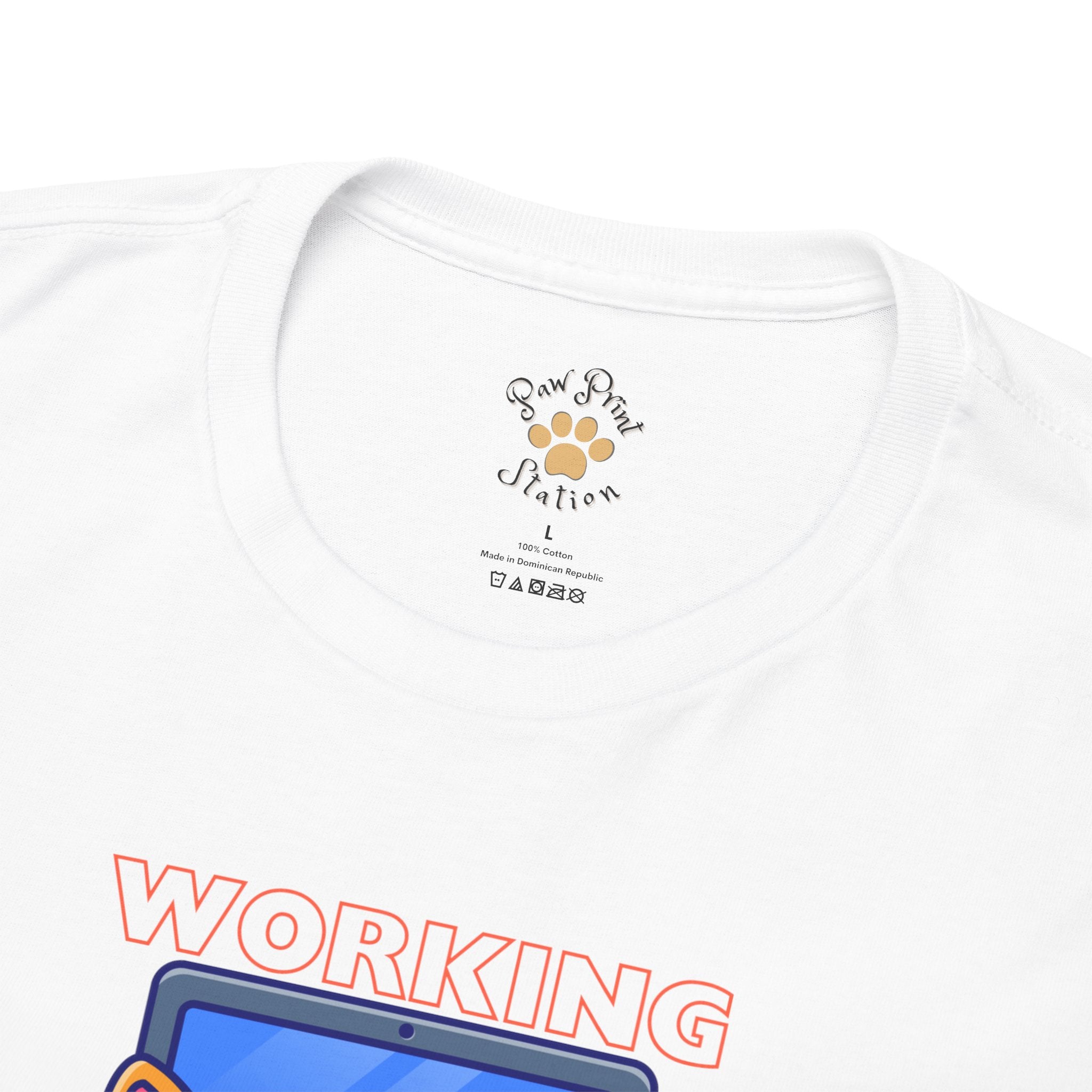 Unisex - Working with My Dog T-Shirt