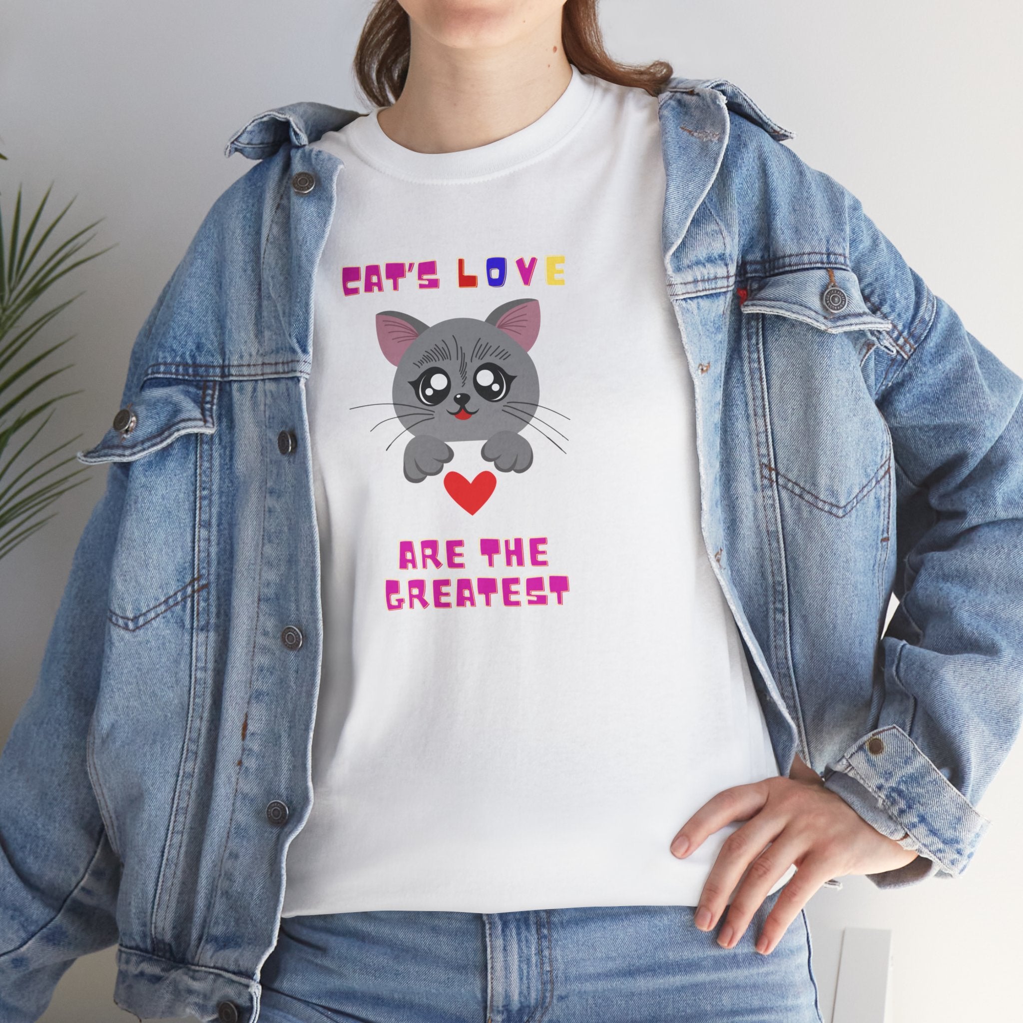 Unisex - Cat's Love is Greatest T-Shirt