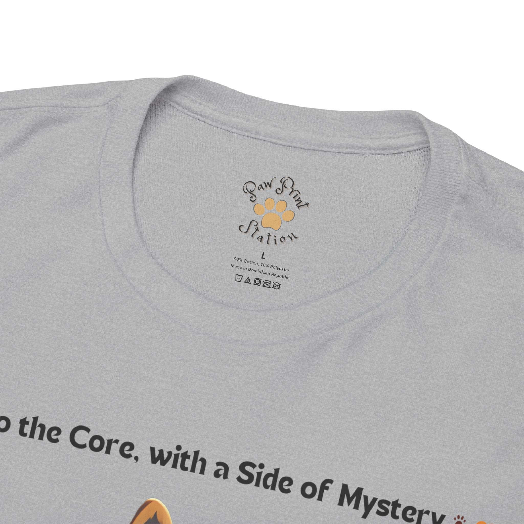 Unisex - Loyal to the Core, Mysterious to the End: Shiba Inu T-Shirt