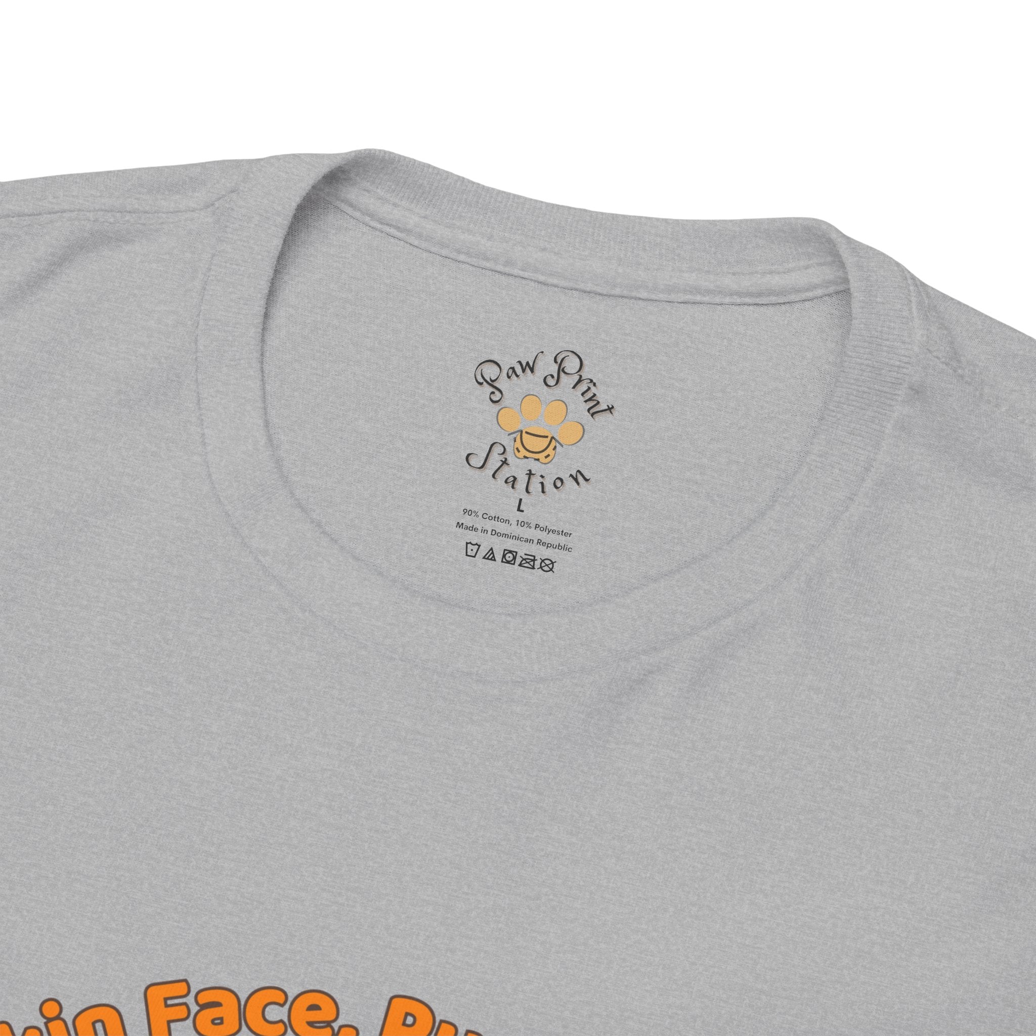 Unisex T-Shirt – Pumpkin Face, Purrfect Heart: Exotic Shorthair Fall Shirt